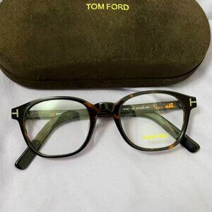 Tom Ford glasses  Glasses Suitable for Both Men and Women